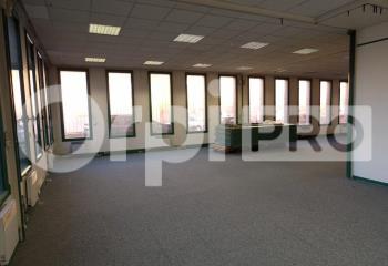 Location bureaux à Crouy - ZI -  à Soissons - 02200