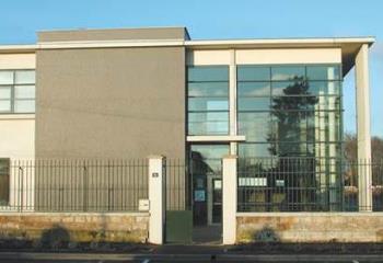 Bureaux à louer - Axe très passant  à Soissons - 02200