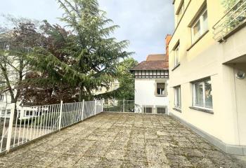 Location bureaux Orangerie - Proche transports en commun  à Strasbourg - 67000