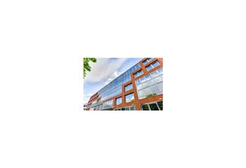 Location bureaux bord de Seine, proche transports  à Suresnes - 92150
