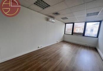 Location bureau Sud-Ouest, proche rocade et autoroute