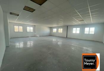 Location de bureaux avec belle visibilité sur axe passant -  à Toulouse - 31000