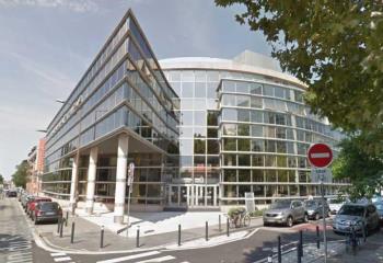 Plateau de bureaux rénovés à louer proche Canal du Midi à  à Toulouse - 31000