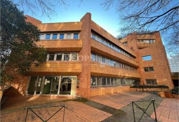 Location bureaux centre - Proche métro, bus, gare et périphérique