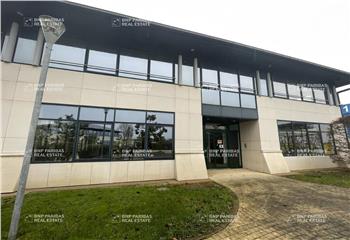 Location bureaux - Proximité gare  à Trappes - 78190