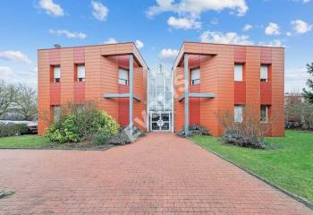 Location bureau Tremblay-en-France (93290) - 72 m²