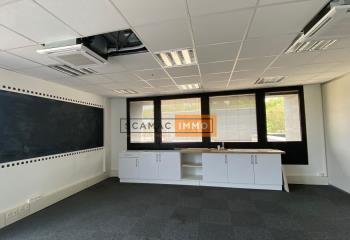 Location bureaux - Sophia Antipolis, proche gare routière