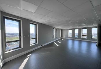 Location bureau Valenciennes (59300) - 450 m²  à Valenciennes - 59300