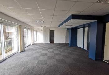 Location bureau Vanves (92170) - 102 m²