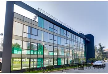 Location bureaux - Proche tramway T6 et A86  à Vélizy-Villacoublay - 78140