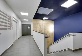 Bureaux à louer - Proche A10, A6, A86, RER B  à Verrières-le-Buisson - 91370