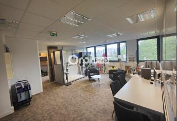 Location bureaux à - Accès A86 et bus  à Verrières-le-Buisson - 91370