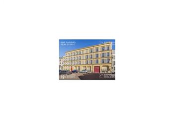 Location bureaux - Proche gare Rive Droite  à Versailles - 78000