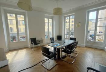 Location bureau Versailles (78000) - 160 m²  à Versailles - 78000