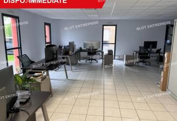 Location bureaux - Proximité commerces et transports  à Vertou - 44120