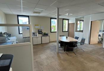 Location bureaux avec kitchenette  à Vertou - 44120