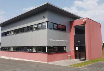 Location bureaux - Proche rocade sortie 17  à Villenave-d'Ornon - 33140