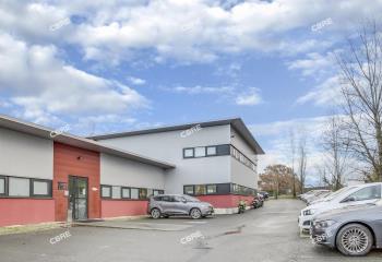 Location bureaux - Proche rocade sortie 17, tram et bus  à Villenave-d'Ornon - 33140