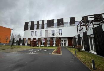 Location bureaux, proche autoroutes et transports, bâtiment à énergie positive  à Villeneuve-d'Ascq - 59491