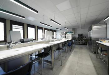 Location bureau (69100) - 300 m²  à Villeurbanne - 69100
