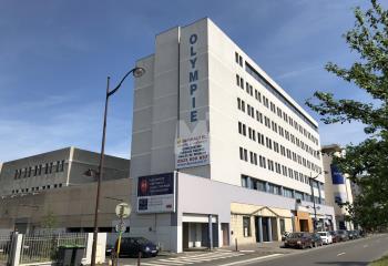 Location bureaux - Proche RER D, A6 et RN7  à Viry-Châtillon - 91170