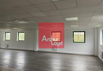 Location bureaux - Proche gare et autoroutes  à Viry-Châtillon - 91170