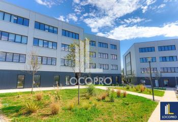Location bureaux neufs - Proche A7, D113, aéroport et gare TGV  à Vitrolles - 13127