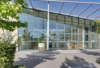Location bureaux - Proche autoroutes A6 et A10, RER B4  à Wissous - 91320