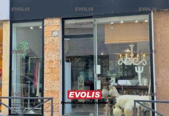 Local commercial à louer centre-ville  à Amiens - 80000