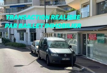 Location local commercial Antibes (06600) - 35 m²  à Antibes - 06600