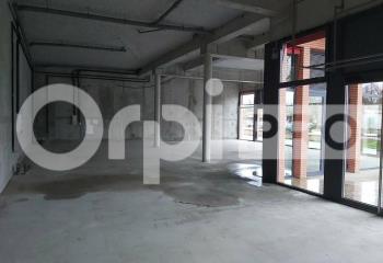 Location local commercial Beauvais (60000) - 158 m²  à Beauvais - 60000