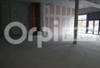 Location local commercial Beauvais (60000) - 103 m²  à Beauvais - 60000
