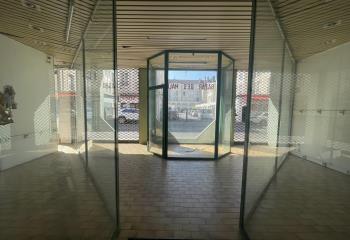 Local commercial à louer centre - Proche Place Jeanne Hachette  à Beauvais - 60000