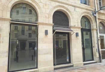Location local commercial Bordeaux (33000) - 65 m²  à Bordeaux - 33000