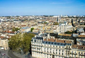Local commercial à louer centre-ville - Terrasse  à Bordeaux - 33000