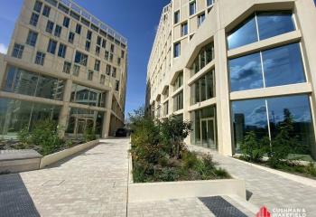 Location local commercial - Quartier Euratlantique  à Bordeaux - 33000