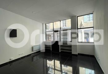 Location local commercial Bourg-en-Bresse (01000) - 43 m²  à Bourg-en-Bresse - 01000