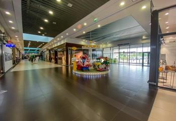 Location local commercial - Centre commercial  à Castelnaudary - 11400