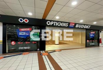 Local commercial à louer - Centre commercial Auchan Neyrat  à Clermont-Ferrand - 63000