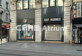 Local commercial à louer centre-ville rue piétonne  à Clermont-Ferrand - 63000