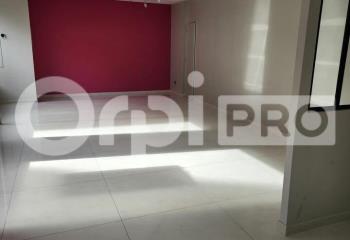Location local commercial Compiègne (60200) - 60 m²