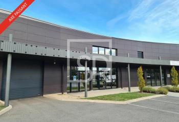 Local commercial à louer - Axe passant  à Cournon-d'Auvergne - 63800