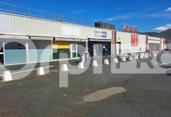 Location local commercial Désertines (03630) - 76 m²  à Désertines - 03630