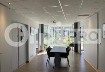 Location local commercial Guérande (44350) - 75 m²  à Guérande - 44350