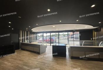 Location local commercial - Zone commerciale