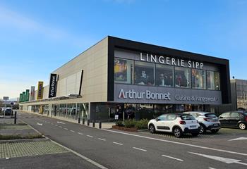 Local commercial à louer - Zone Kaligone