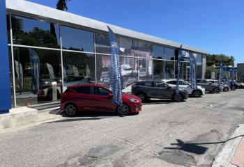 Location local commercial Le Cannet (06110) - 1025 m²  au Cannet - 06110