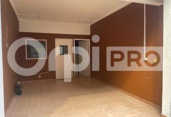 Location local commercial Le Moule (97160) - 26 m²