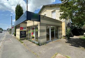 Location local commercial - Axe fréquenté  à Libourne - 33500