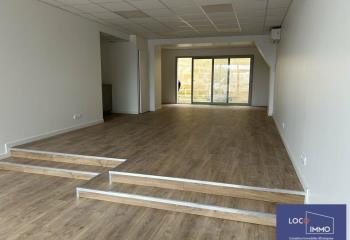 Local commercial à louer - Avenue Foch  à Libourne - 33500